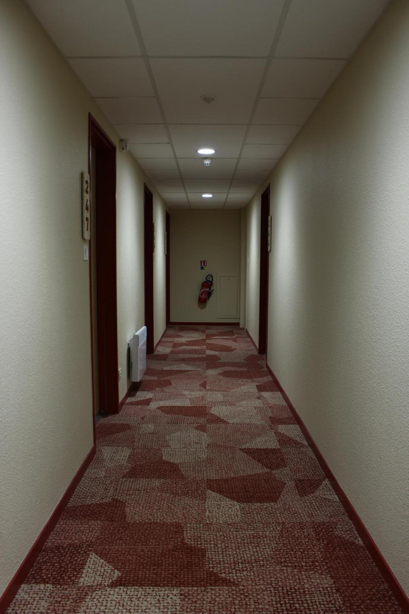 Greet Hotel Dijon Sud Longvic Kültér fotó