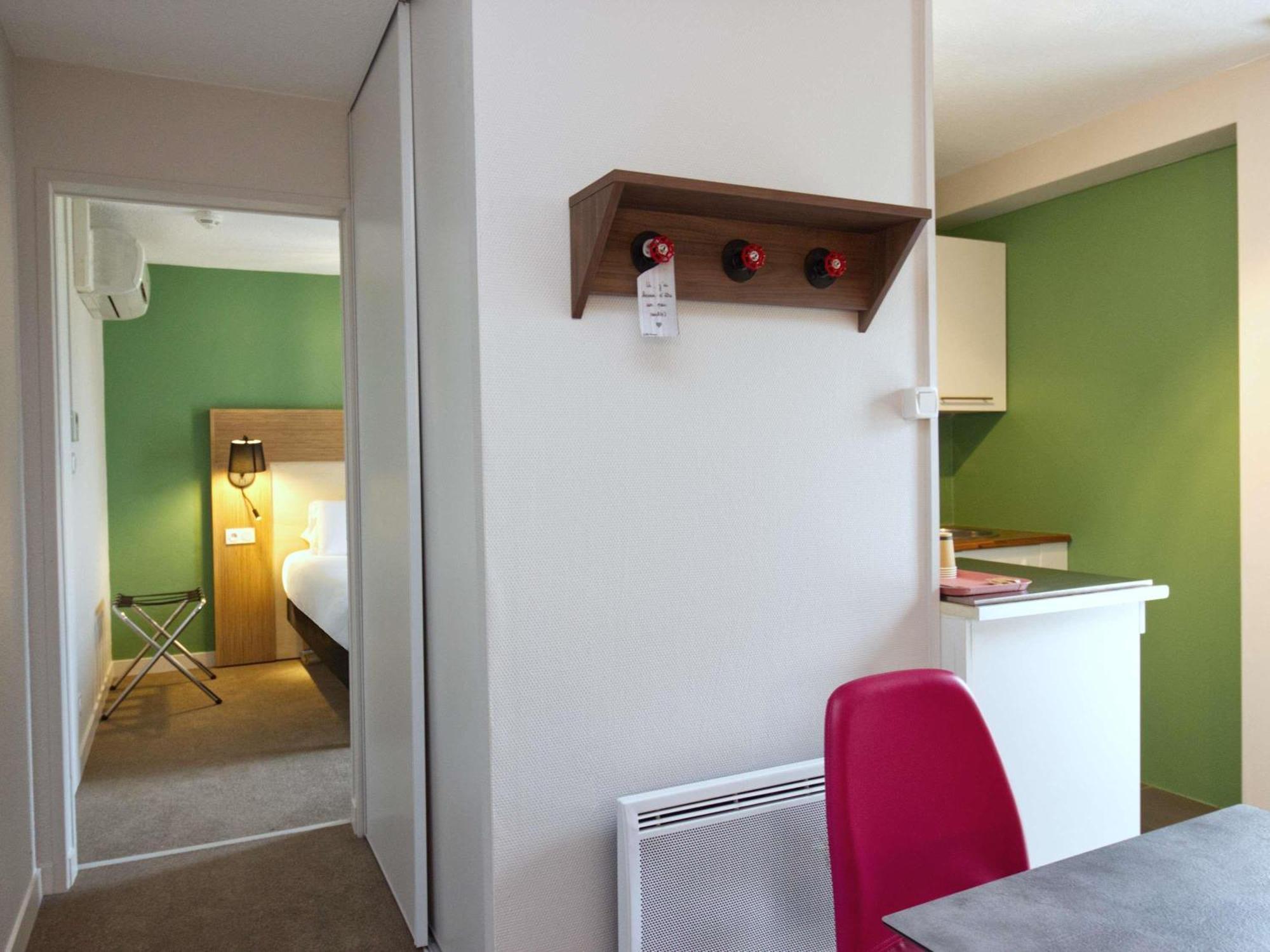 Greet Hotel Dijon Sud Longvic Kültér fotó